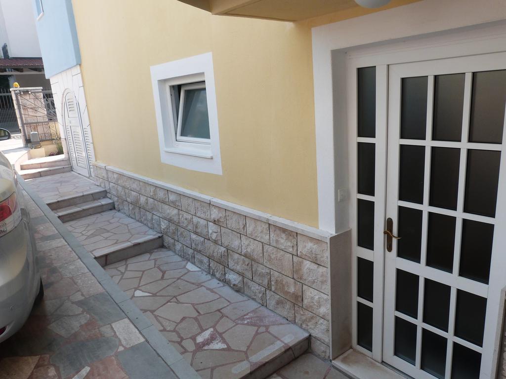 Apartment Zoky Split Exterior photo